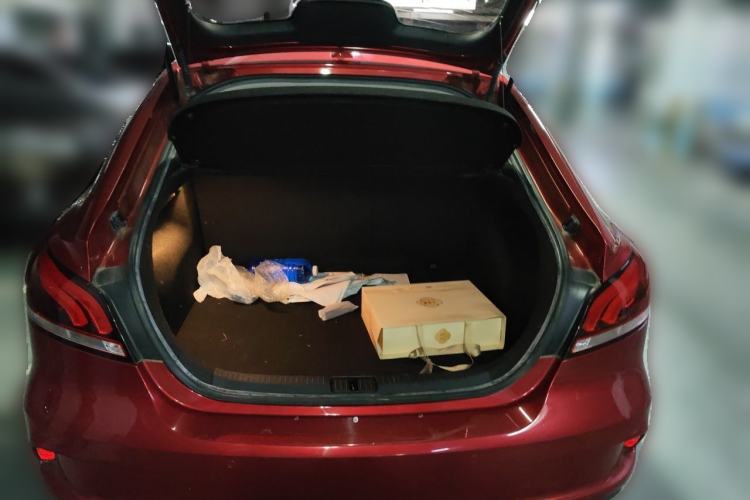 Used MG 6 2018 20T Automatic Trophy Premium Internet Edition China VI Standard Trunk