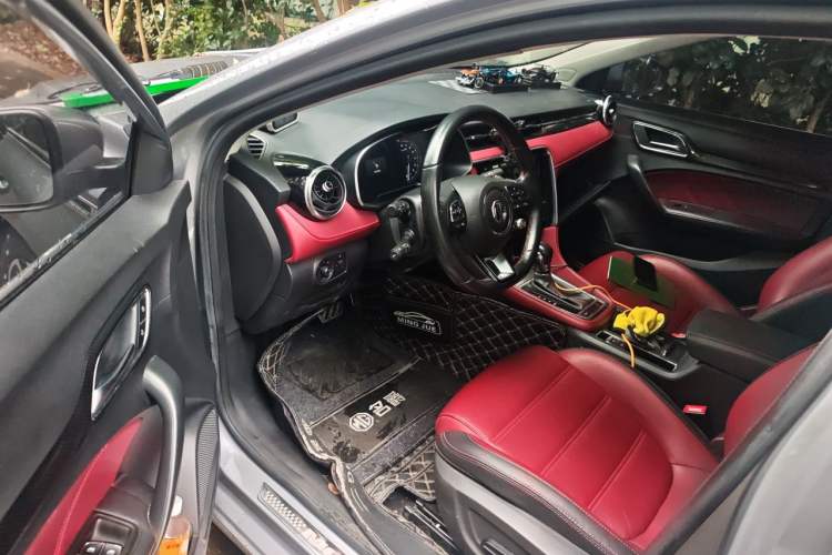 Used MG 6 2018 20T Automatic Trophy Premium Internet Edition China VI Standard Driver Seat