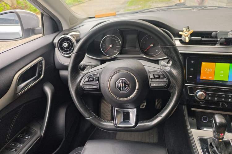 Used MG 6 2018 20T Automatic Luxury Smart Connectivity Version China VI Standard Steering Wheel