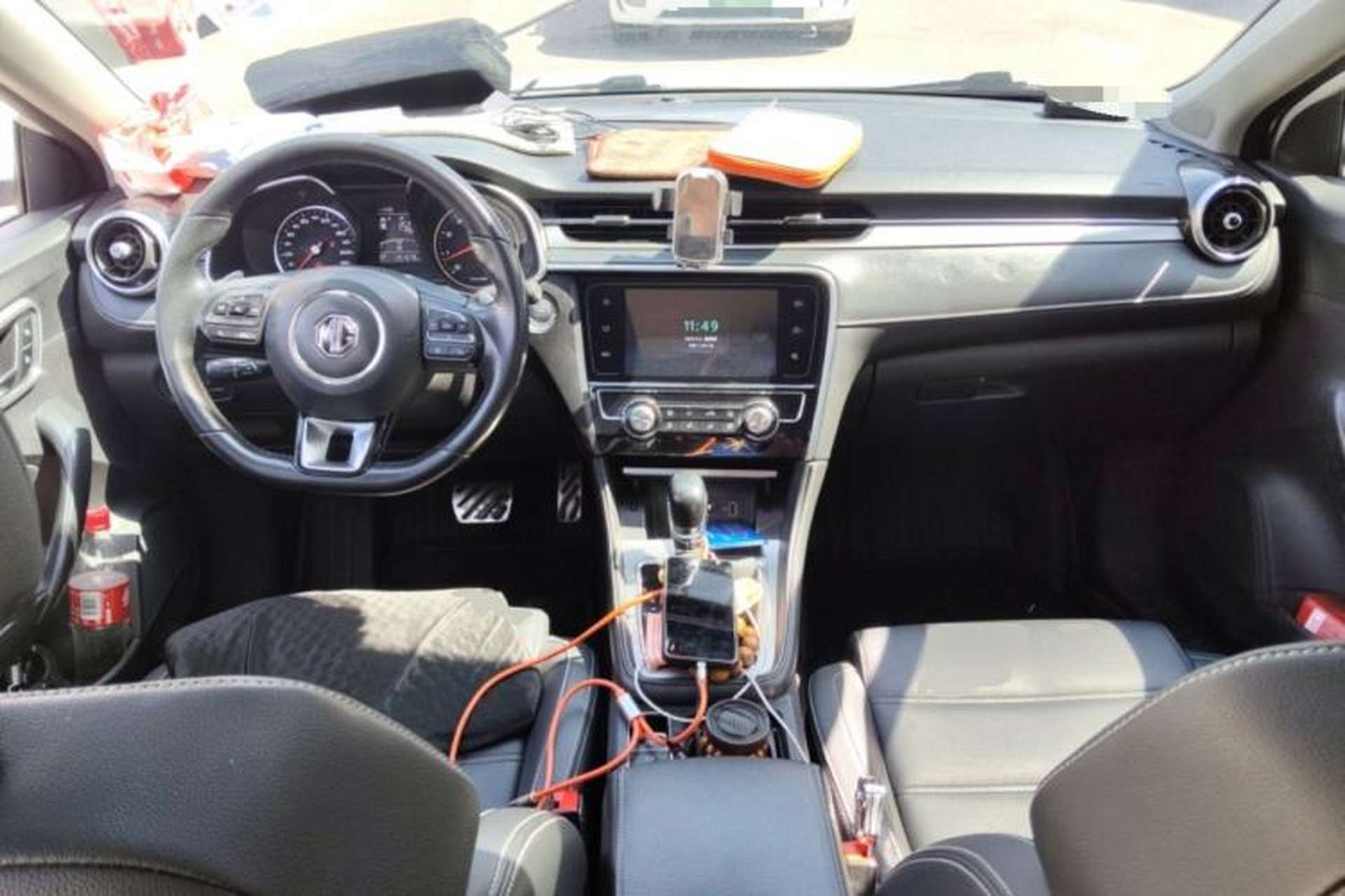 Used MG 6 2018 20T Automatic Luxury Smart Connectivity Version China VI Standard Center Console