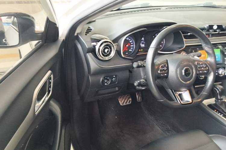 Used MG 6 2018 20T Automatic Luxury Smart Connectivity Version China VI Standard Driver Seat