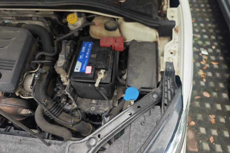 Used MG 6 2018 20T Automatic Trophy Premium Internet Edition China VI Standard Engine Bay Left