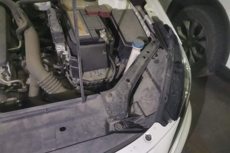Used MG 6 2018 20T Automatic Luxury Internet Edition China VI Standard Engine Bay Left
