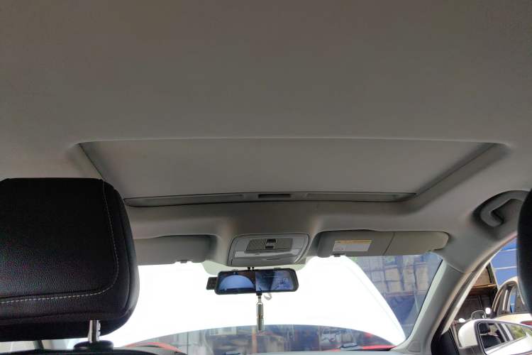 Used MG 6 2018 20T Automatic Luxury Smart Connectivity Version China VI Standard Headliner