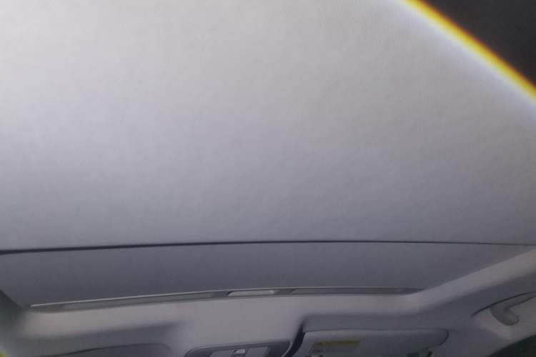 Used MG 6 2018 20T Automatic Luxury Internet Edition China VI Standard Headliner