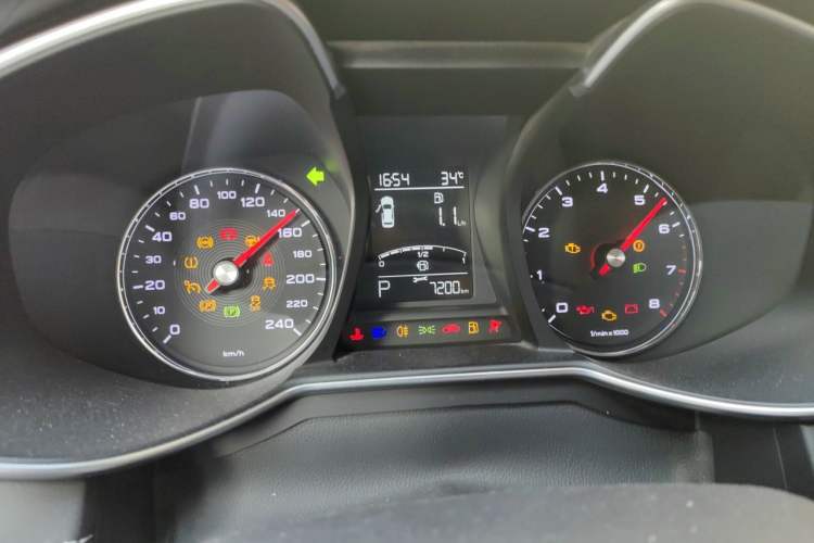 Used MG 6 2018 20T Automatic Luxury Smart Connectivity Version China VI Standard Instrument Cluster