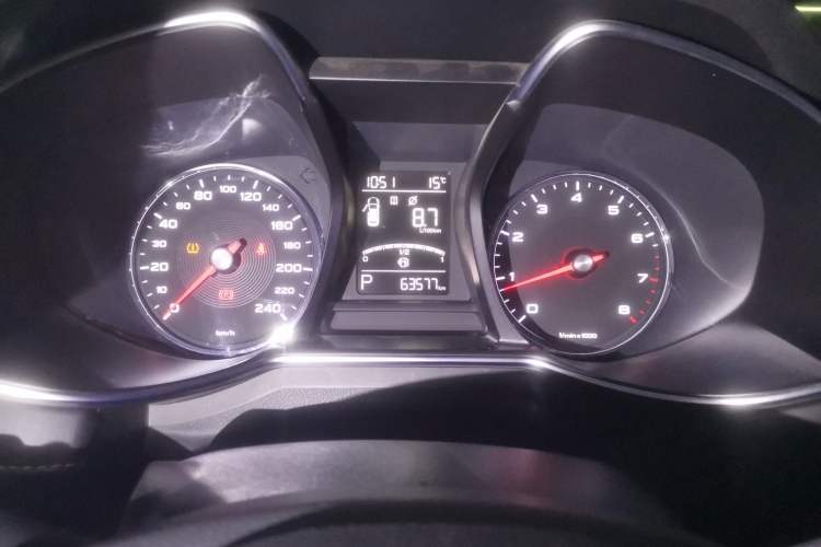 Used MG 6 2018 20T Automatic Luxury Internet Edition China VI Standard Instrument Cluster