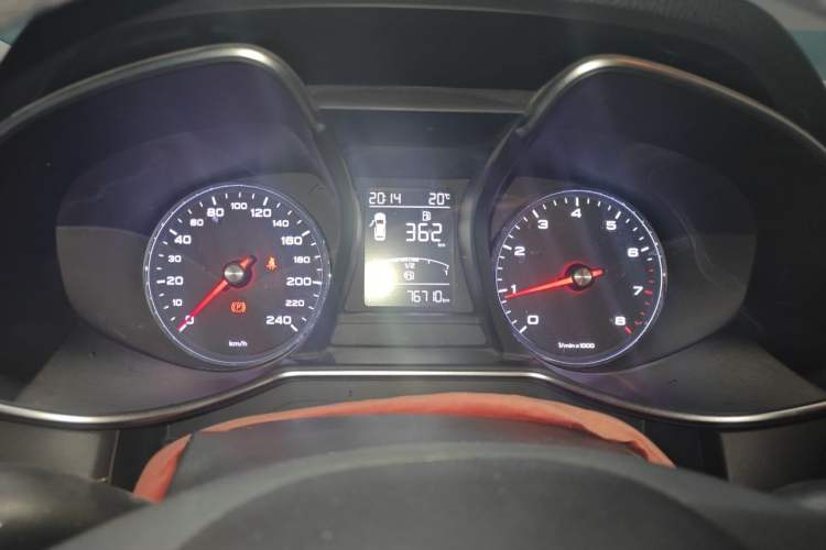 Used MG 6 2018 20T Automatic Luxury Smart Connectivity Version China VI Standard Instrument Cluster