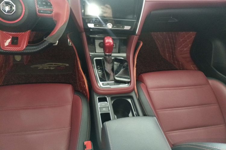 Used MG 6 2018 20T Automatic Trophy Premium Internet Edition China VI Standard Interior 4