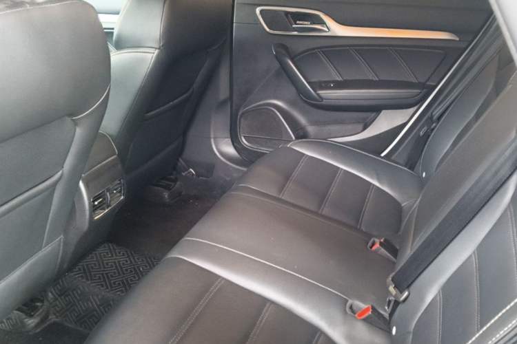 Used MG 6 2018 20T Automatic Luxury Smart Connectivity Version China VI Standard Left Rear Seat