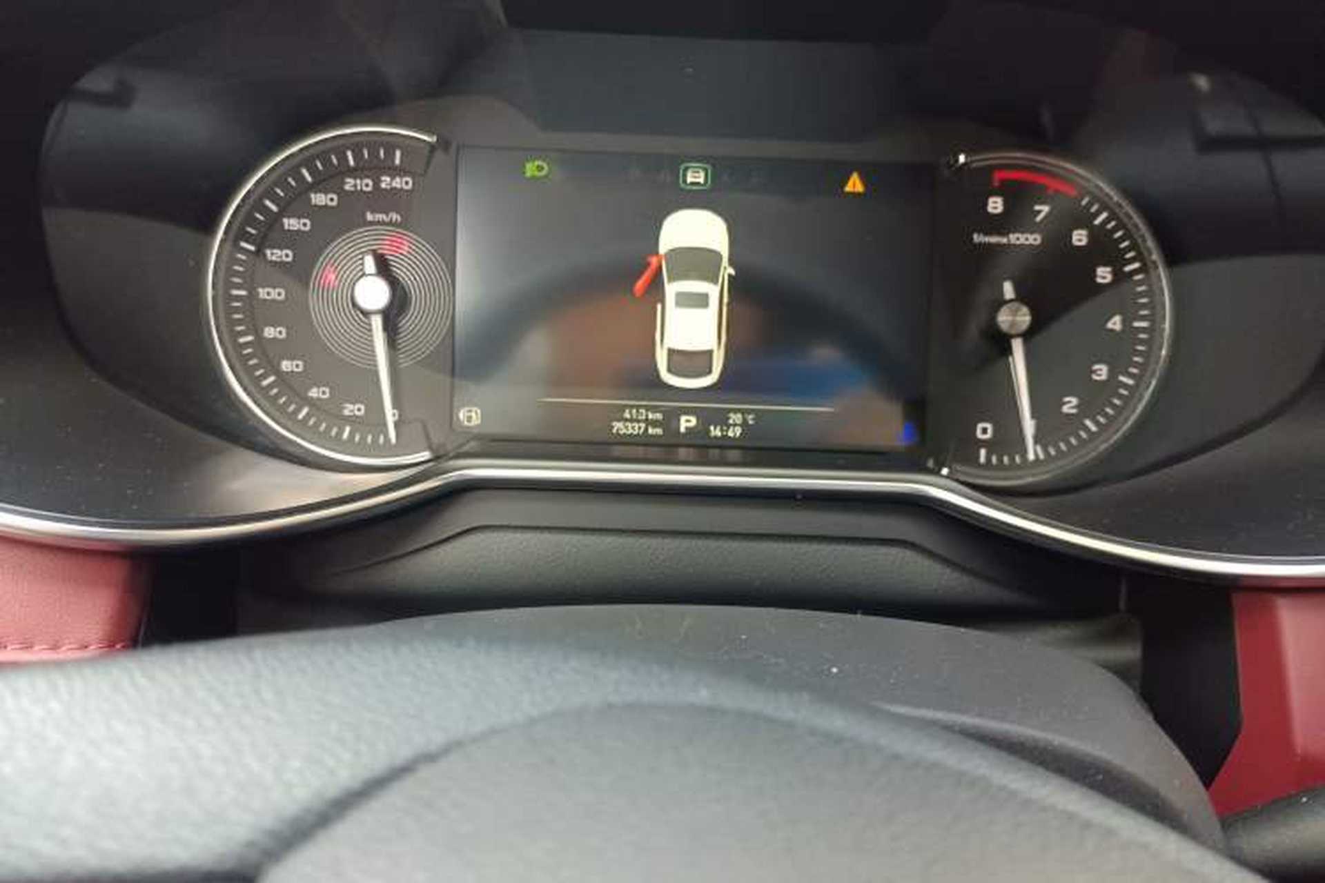 Used MG 6 2018 20T Automatic Trophy Premium Internet Edition China VI Standard Odometer Close Up