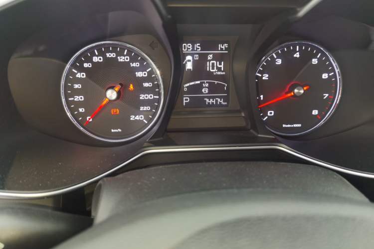 Used MG 6 2018 20T Automatic Luxury Smart Connectivity Version China VI Standard Odometer Close Up