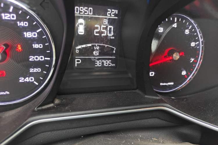 Used MG 6 2018 20T Automatic Luxury Smart Connectivity Version China VI Standard Odometer Close Up