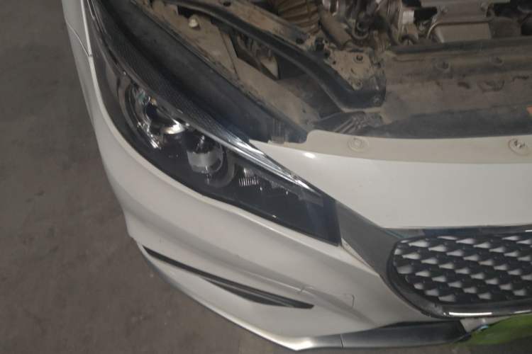 Used MG 6 2018 20T Automatic Luxury Smart Connectivity Version China VI Standard Right Front Headlight