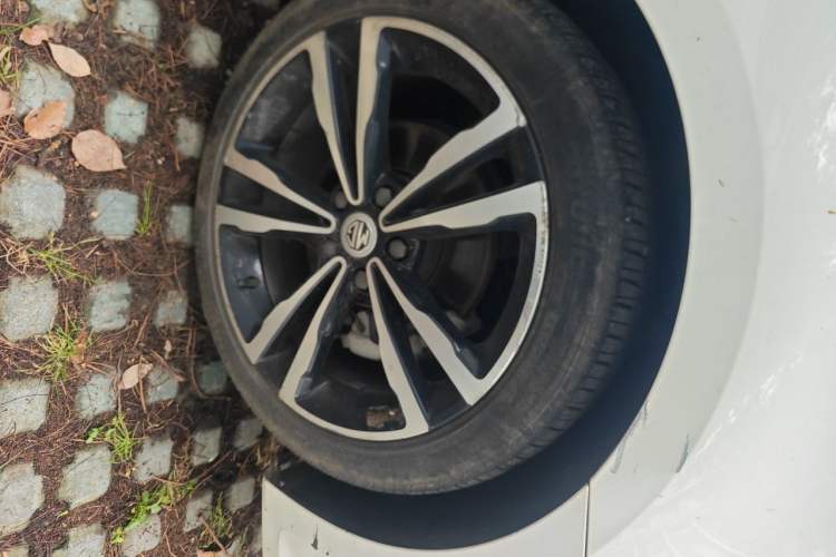 Used MG 6 2018 20T Automatic Trophy Premium Internet Edition China VI Standard Right Front Wheel Hub