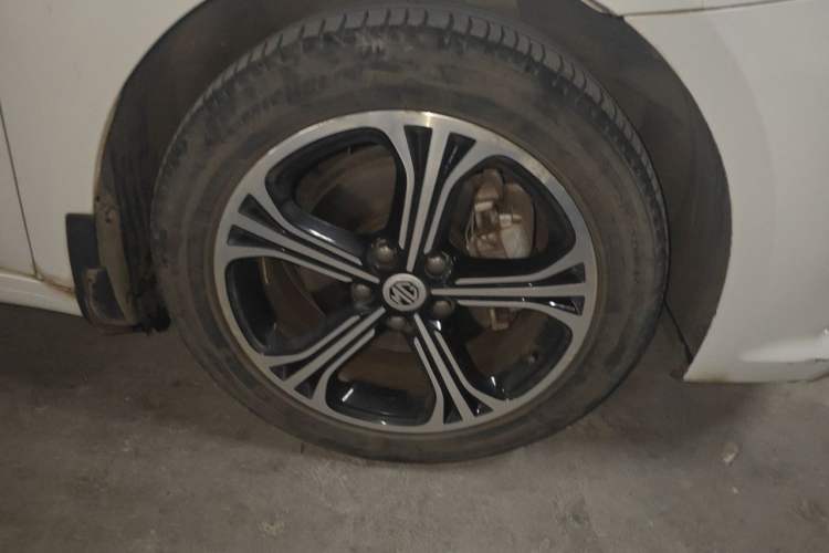 Used MG 6 2018 20T Automatic Luxury Smart Connectivity Version China VI Standard Right Front Wheel Hub