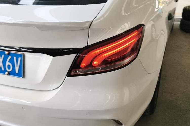 Used MG 6 2018 20T Automatic Luxury Smart Connectivity Version China VI Standard Right Rear Taillight