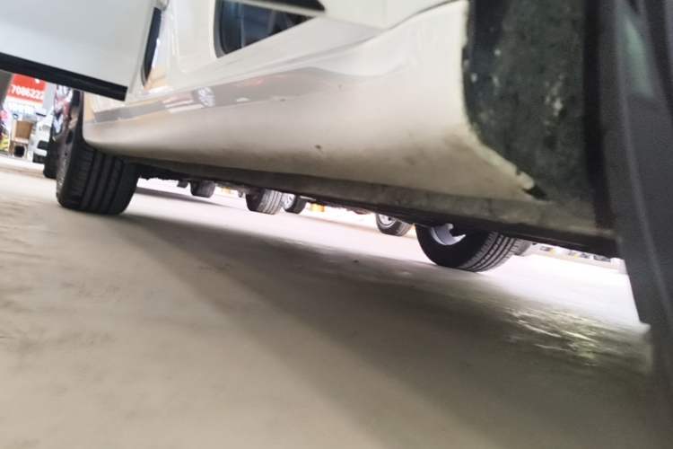 Used MG 6 2018 20T Automatic Luxury Smart Connectivity Version China VI Standard Right Side Sill