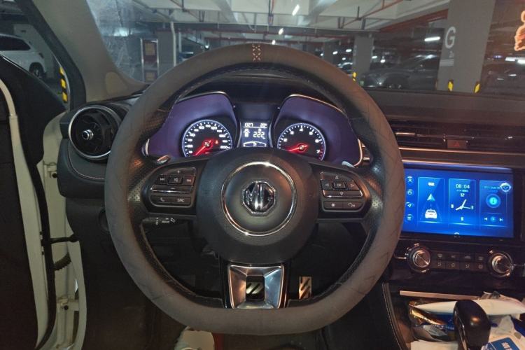 Used MG 6 2018 20T Automatic Luxury Smart Connectivity Version China VI Standard Steering Wheel