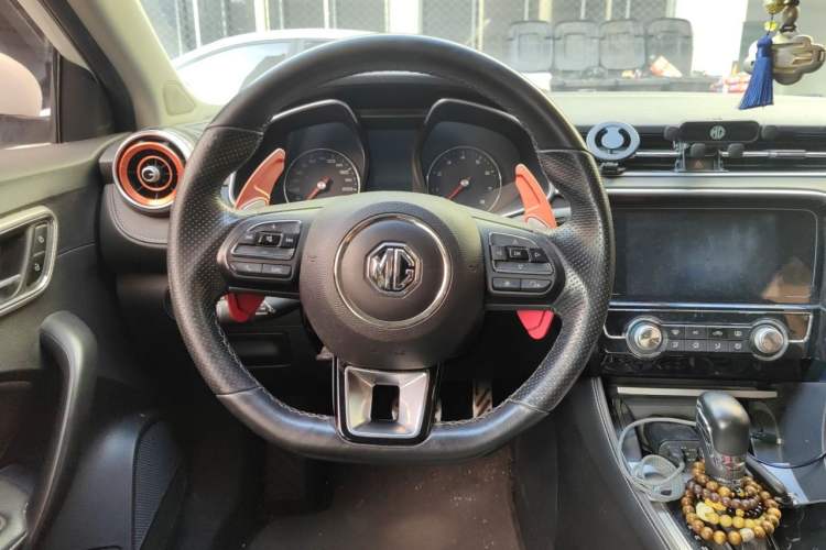 Used MG 6 2018 20T Automatic Luxury Smart Connectivity Version China VI Standard Steering Wheel