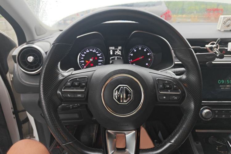 Used MG 6 2018 20T Automatic Luxury Smart Connectivity Version China VI Standard Steering Wheel