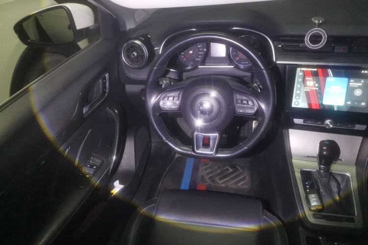 Used MG 6 2018 20T Automatic Luxury Internet Edition China VI Standard Steering Wheel