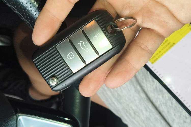 Used MG 6 2018 20T Automatic Luxury Smart Connectivity Version China VI Standard Vehicle Key