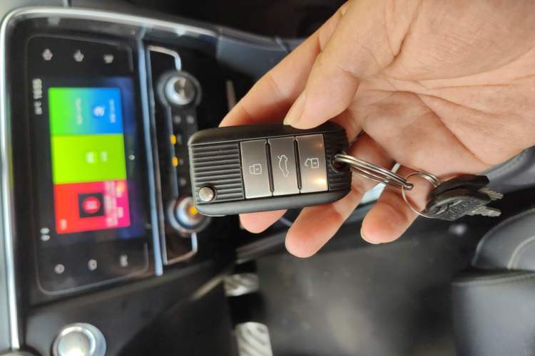 Used MG 6 2018 20T Automatic Luxury Smart Connectivity Version China VI Standard Vehicle Key