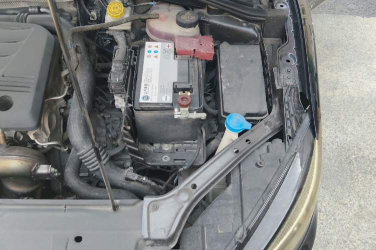 Used MG 6 2019 20T Manual Sport Edition Engine Bay Left