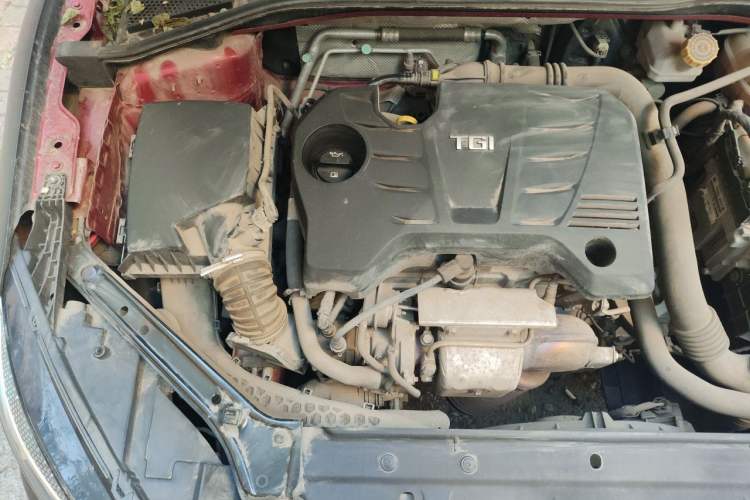 Used MG 6 2019 20T Manual Sport Edition Engine Bay Right