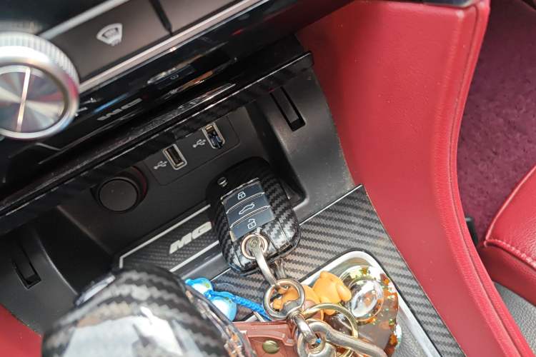 Used MG 6 2019 20T Automatic Trophy Competition Edition + BOSE Luxury Sound System Package Vehicle Key