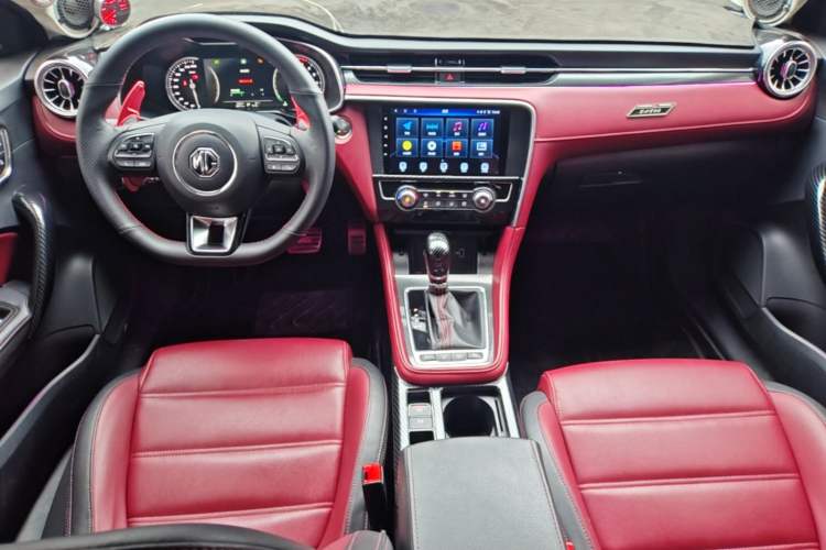 Used MG 6 2019 20T Automatic Sport Edition Center Console