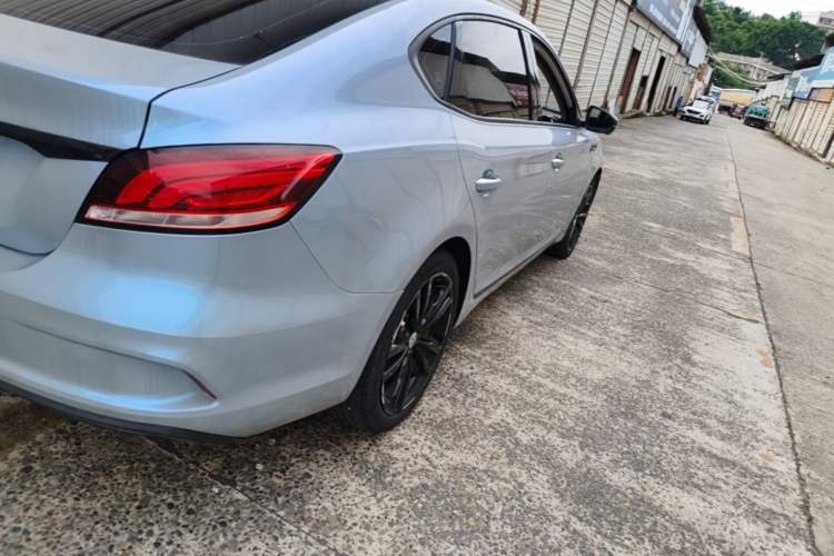 Used MG 6 2019 20T Automatic Trophy Racing Edition + Sporty Rear Exhaust Racing Kit Right Rear Taillight