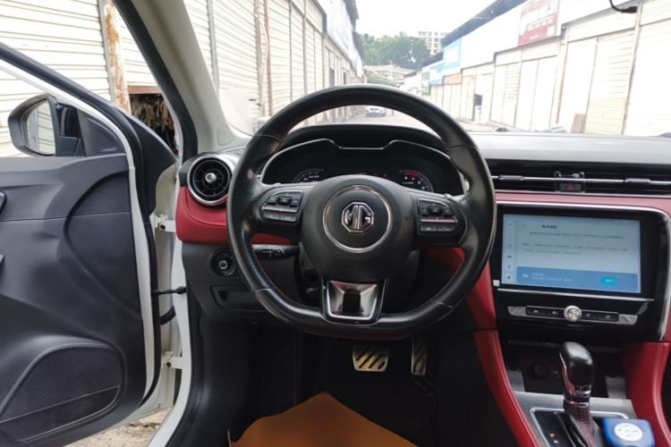 Used MG 6 2019 20T Automatic Trophy Racing Edition + Sporty Rear Exhaust Racing Kit Steering Wheel