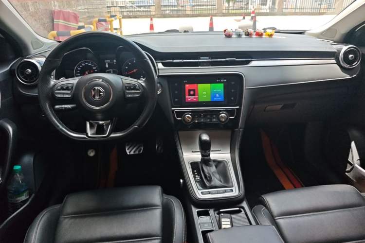 Used MG 6 2019 20T Automatic Sport Edition Center Console