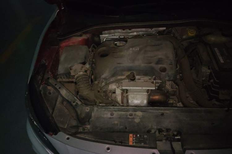 Used MG 6 2019 20T Automatic Sport Edition Engine Bay Right