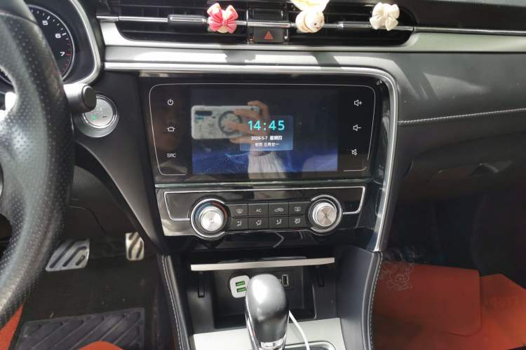 Used MG 6 2019 20T Automatic Sport Edition Audio And AC Panel