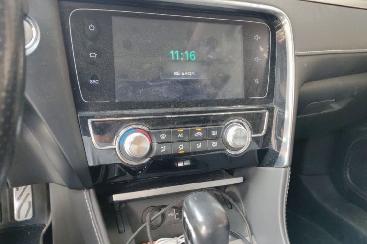 Used MG 6 2019 20T Automatic Sport Edition Audio And AC Panel