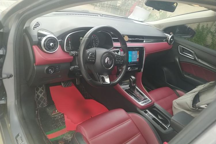 Used MG 6 2019 20T Automatic Trophy Racing Edition + Sporty Rear Exhaust Racing Kit Center Console