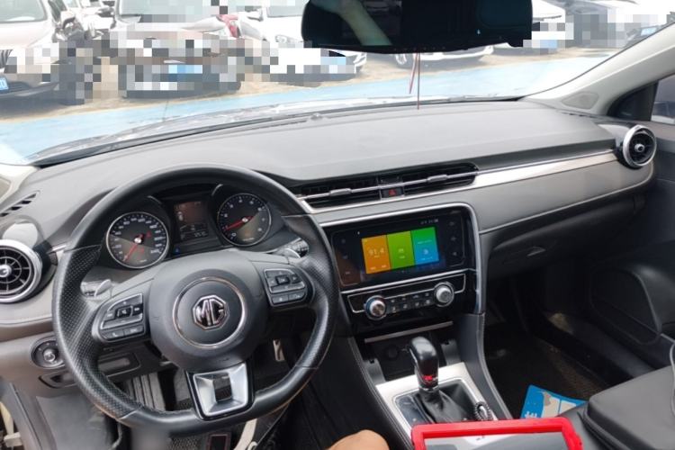Used MG 6 2019 20T Automatic Sport Edition Center Console