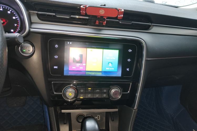 Used MG 6 2019 20T Automatic Starlight Edition Center Console