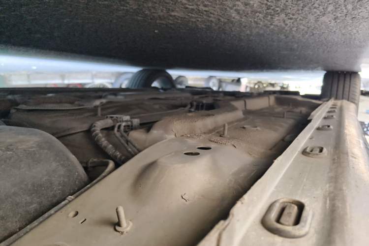 Used MG 6 2019 20T Automatic Trophy Racing Edition + Sporty Rear Exhaust Racing Kit Chassis Rear Left