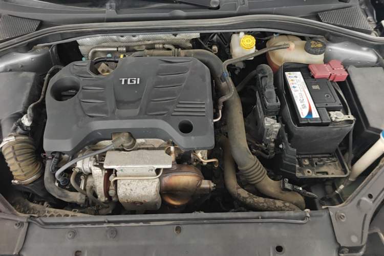 Used MG 6 2019 20T Automatic Starlight Edition Engine Bay