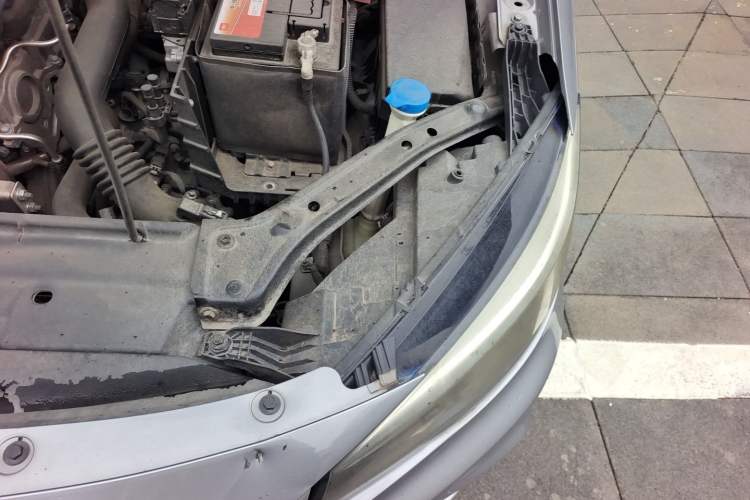 Used MG 6 2019 20T Automatic Starlight Edition Engine Bay Left