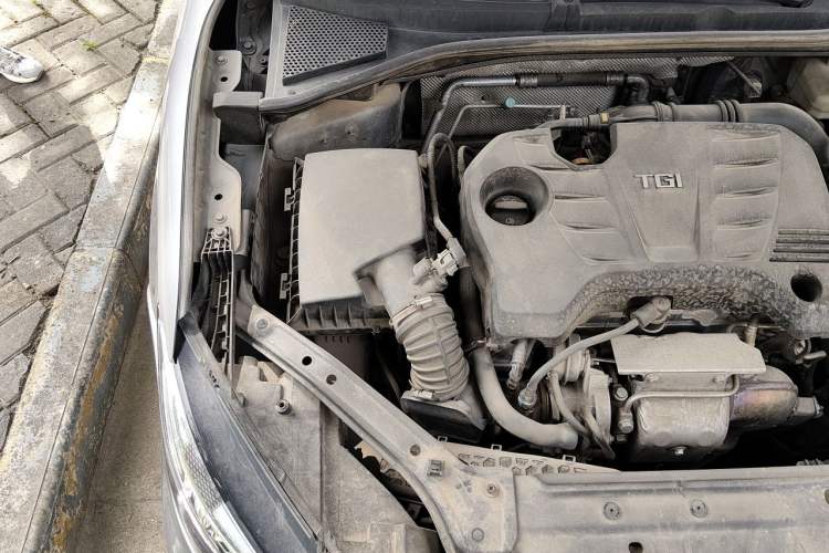 Used MG 6 2019 20T Automatic Sport Edition Engine Bay Right