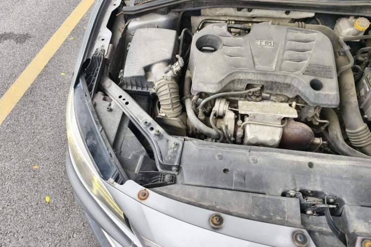Used MG 6 2019 20T Manual Sport Edition Engine Bay Right