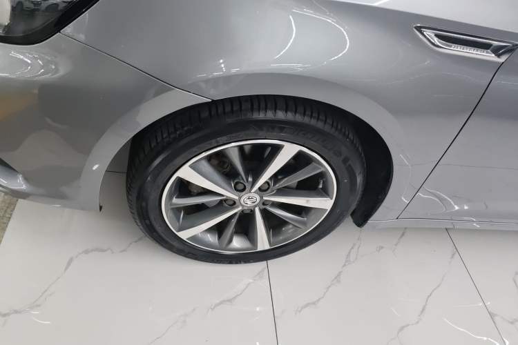 Used MG 6 2019 20T Automatic Starlight Edition Exterior 4