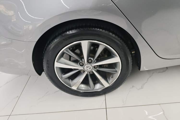 Used MG 6 2019 20T Automatic Starlight Edition Exterior 5