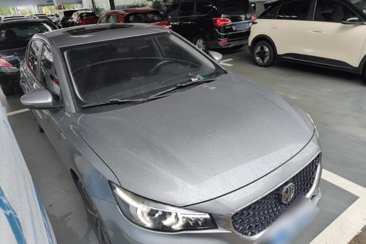 Used MG 6 2019 20T Automatic Starlight Edition Front Right 45 Deg