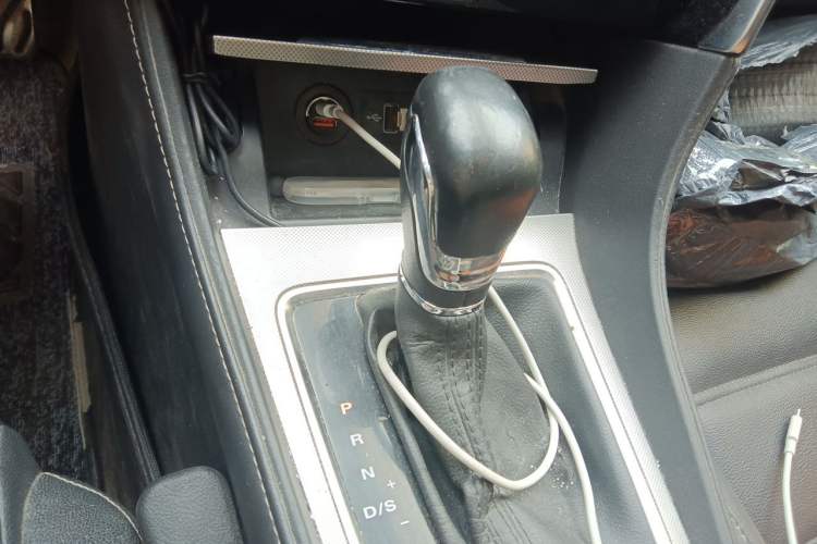 Used MG 6 2019 20T Automatic Sport Edition Gear Lever